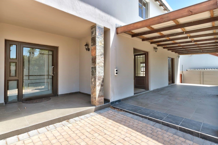 5 Bedroom Property for Sale in Milnerton Ridge Western Cape